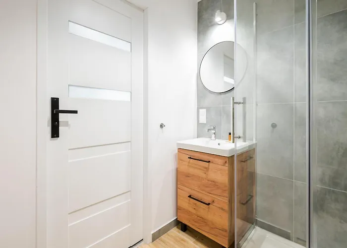 Elblaska Modern By Bookinghost Warszawa