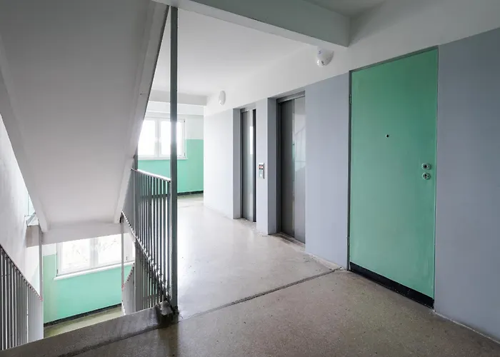 Lejlighed Elblaska Modern By Bookinghost